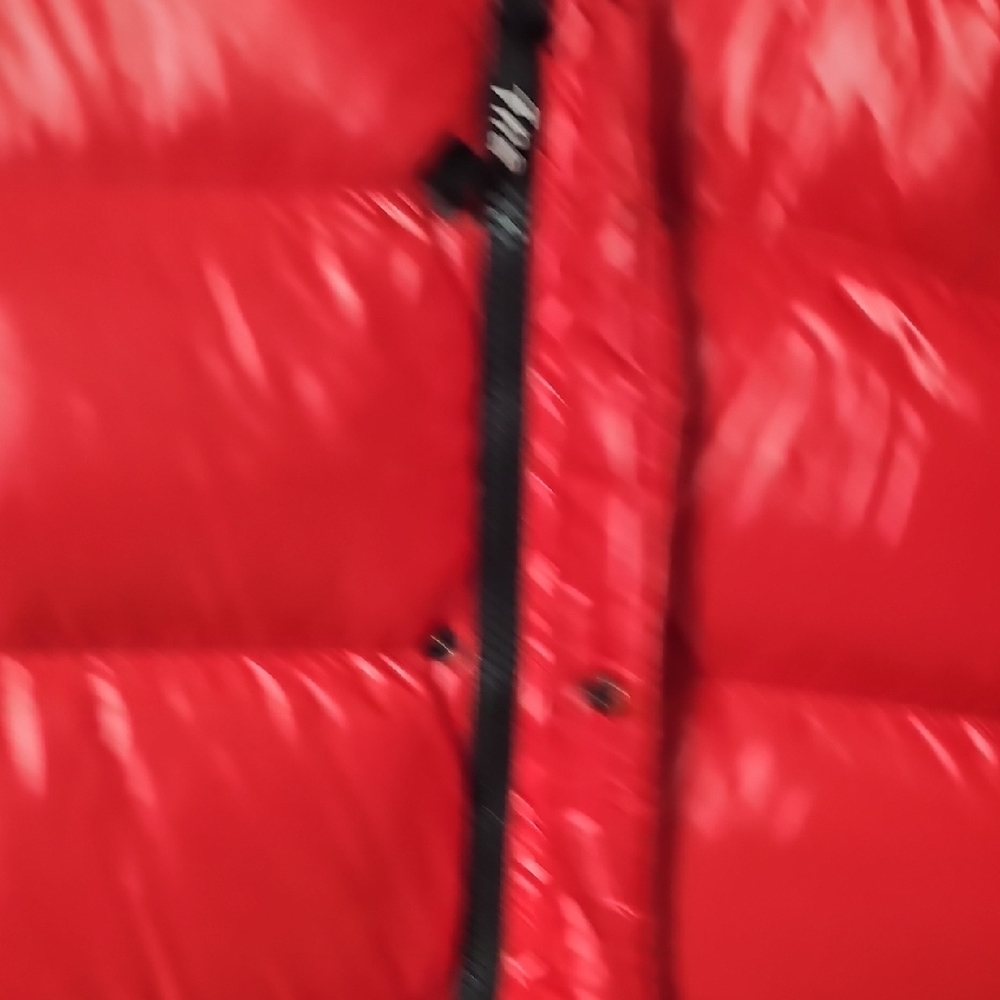 TNA Red Puffer Jacket - Picture 4 of 8
